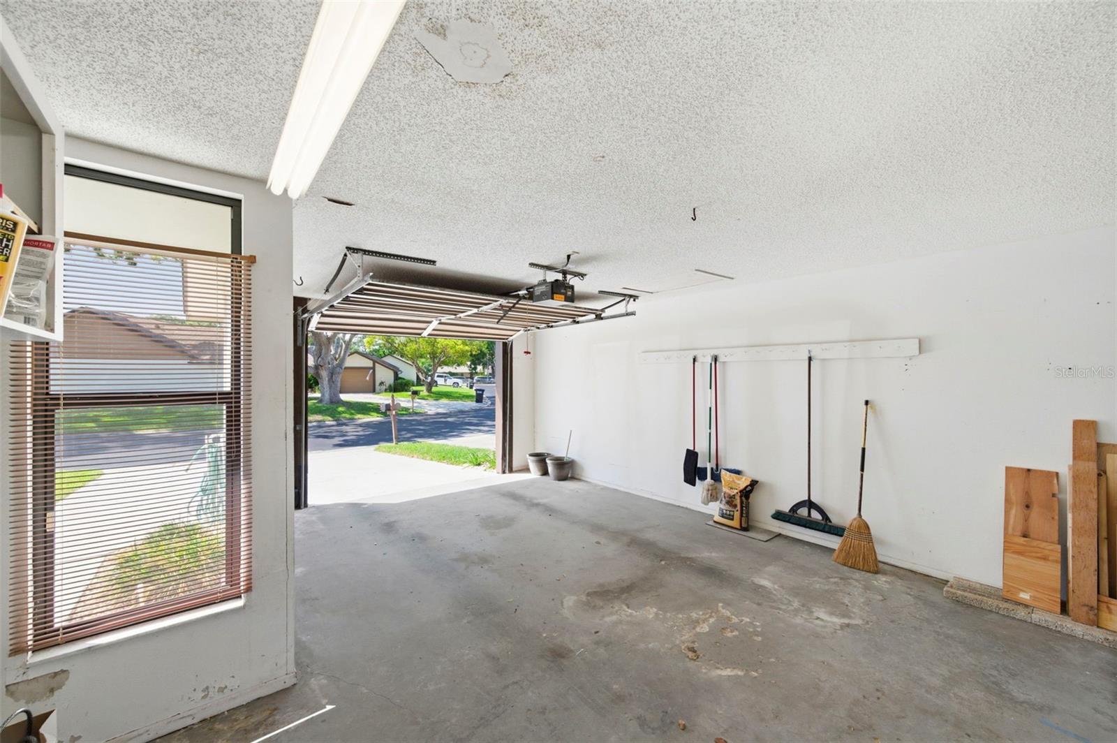 Image 22 of 33 For 2210 Sequoia Drive