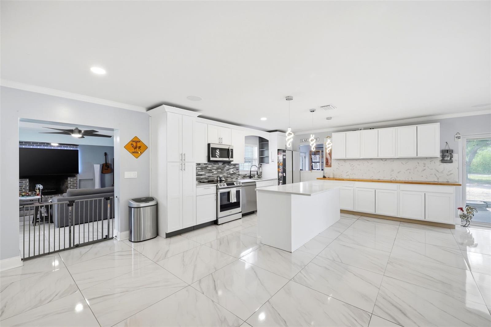 Image 12 of 65 For 16700 Auburndale Lane