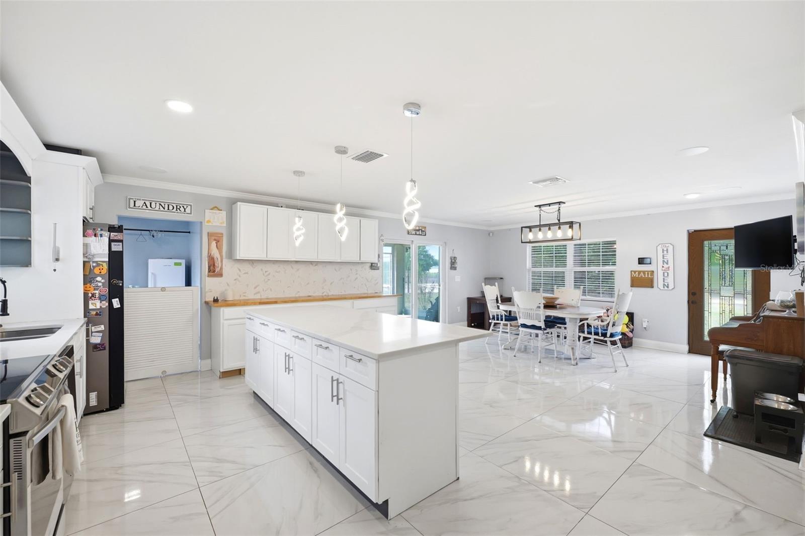 Image 16 of 65 For 16700 Auburndale Lane