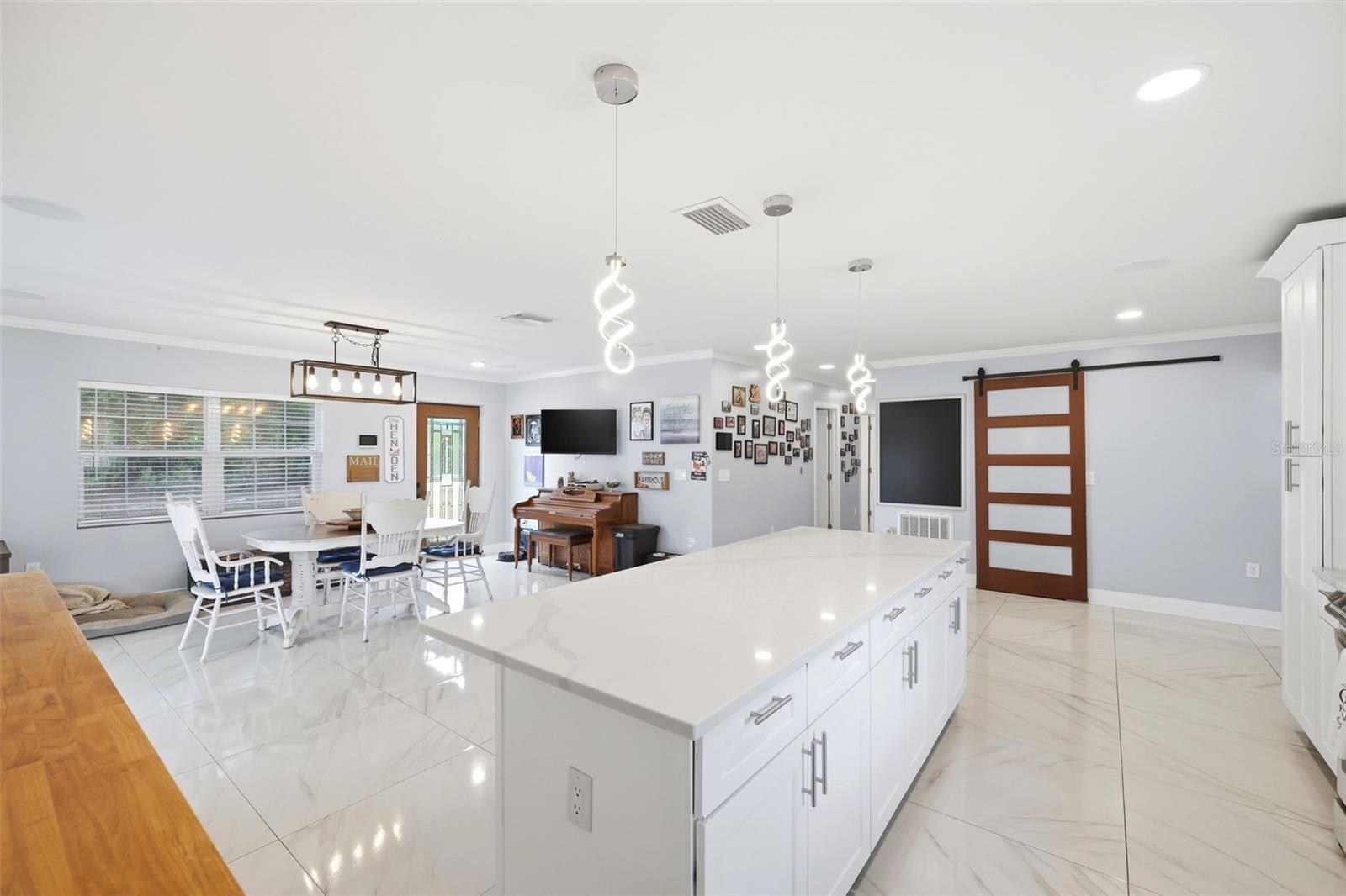 Image 17 of 65 For 16700 Auburndale Lane