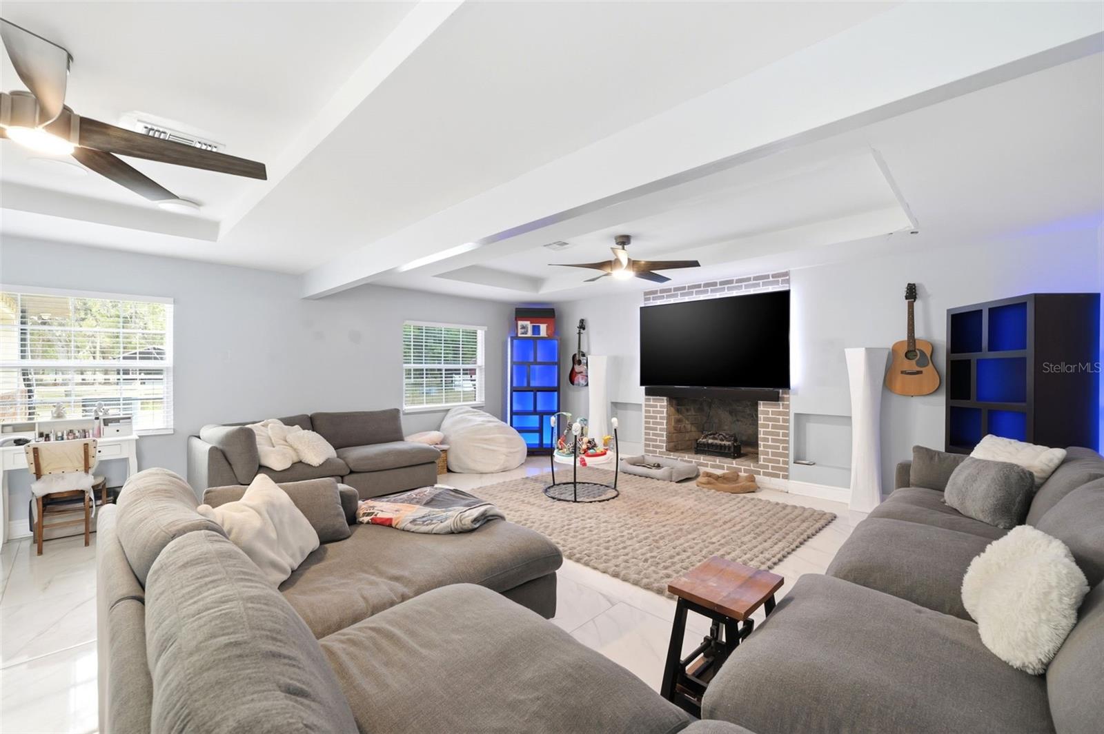 Image 21 of 65 For 16700 Auburndale Lane