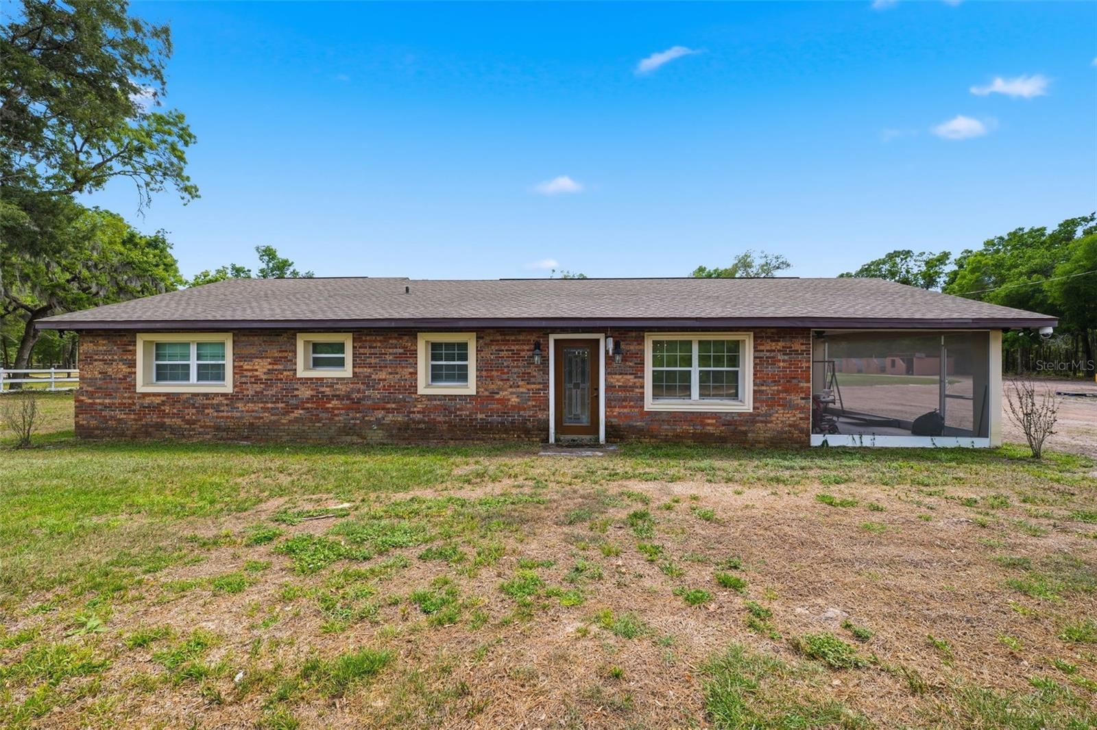 Image 4 of 65 For 16700 Auburndale Lane