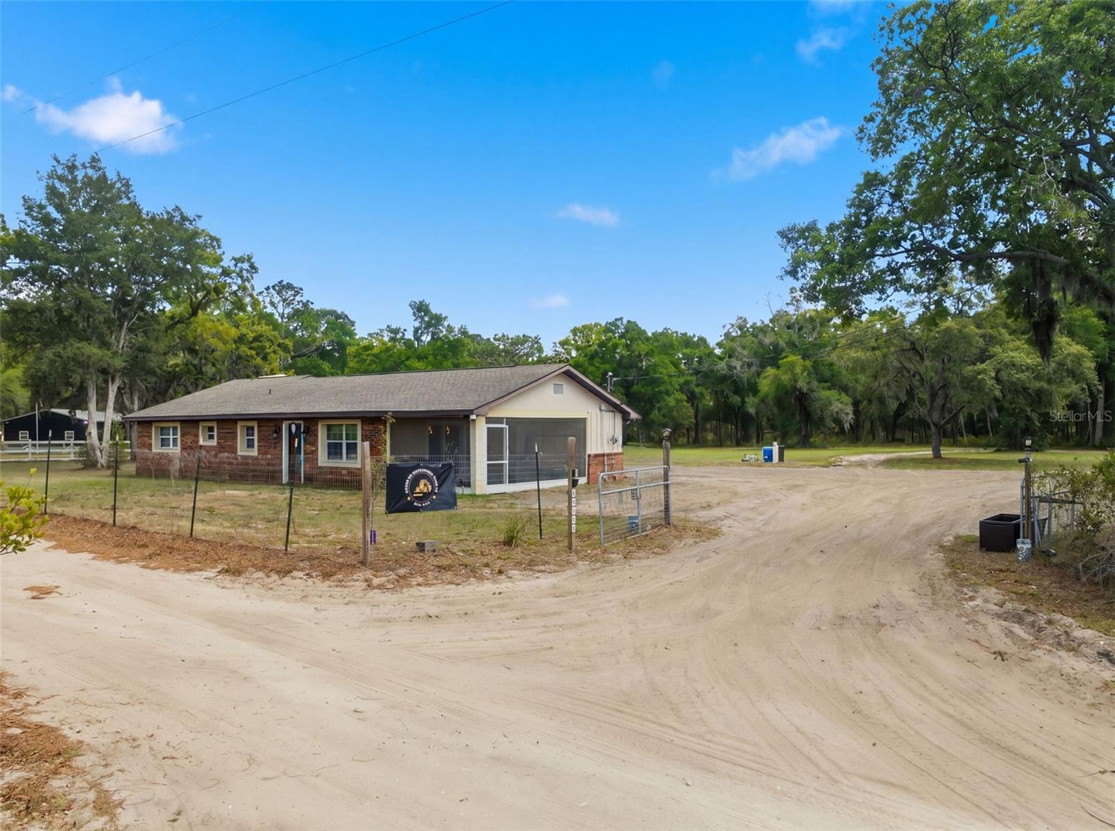 Image 42 of 65 For 16700 Auburndale Lane