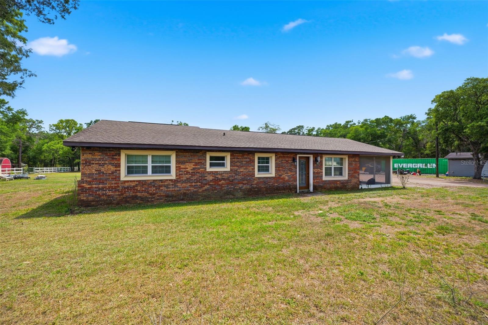 Image 5 of 65 For 16700 Auburndale Lane