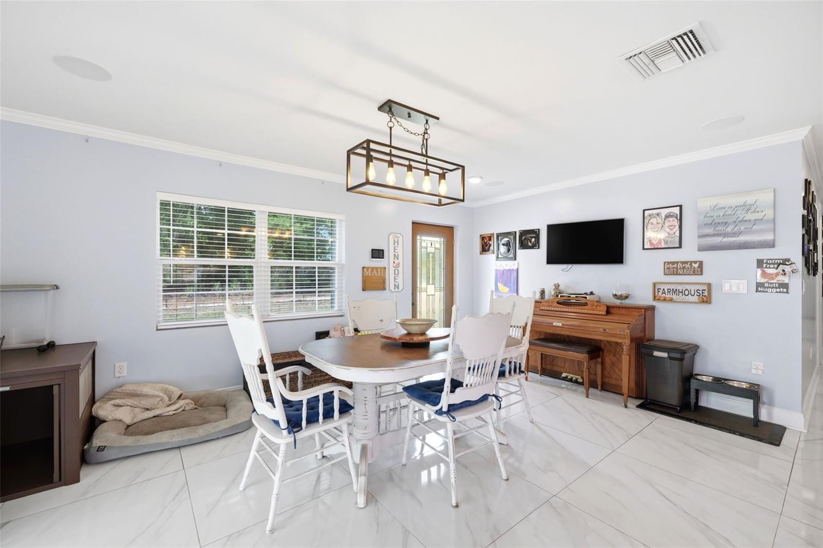 Image 8 of 65 For 16700 Auburndale Lane