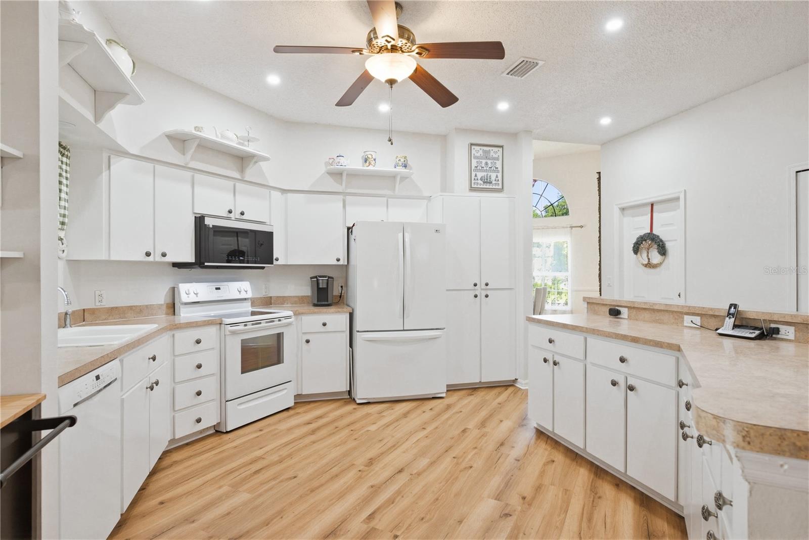 Image 5 of 24 For 5640 Wellfield Road