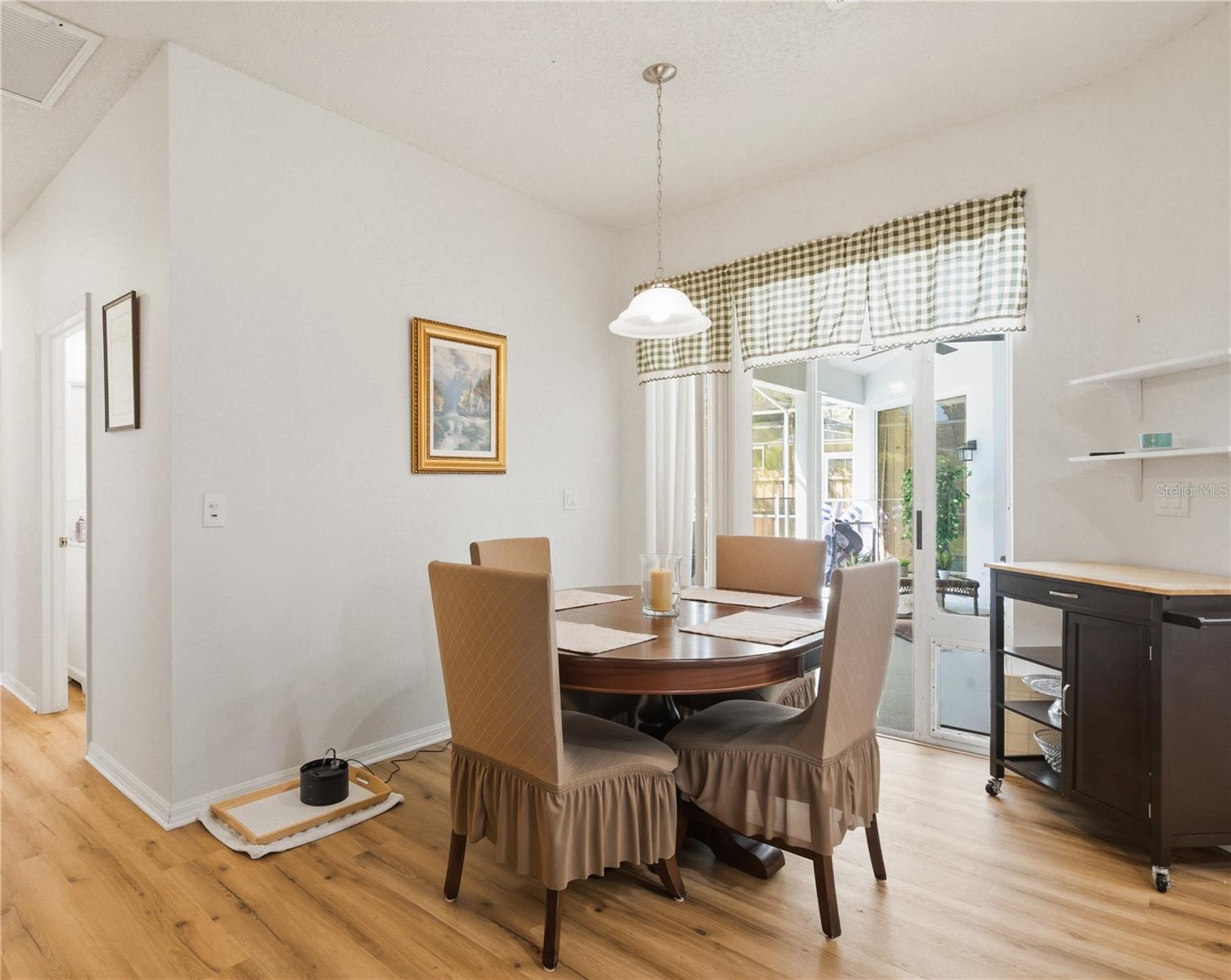 Image 6 of 24 For 5640 Wellfield Road