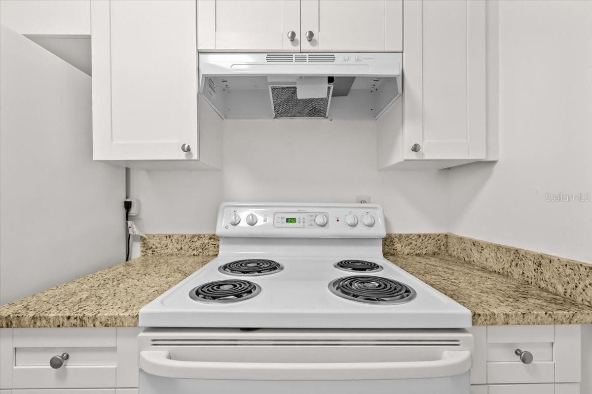 Image 8 of 38 For 1235 Highland Avenue 1-102