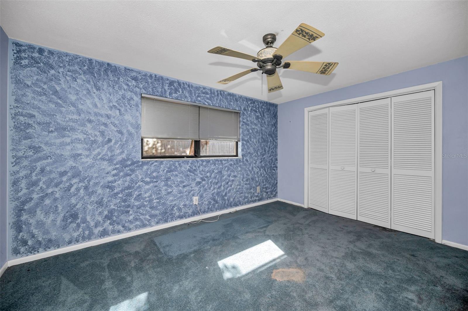 Listing photo id 28 for 760 Village Way