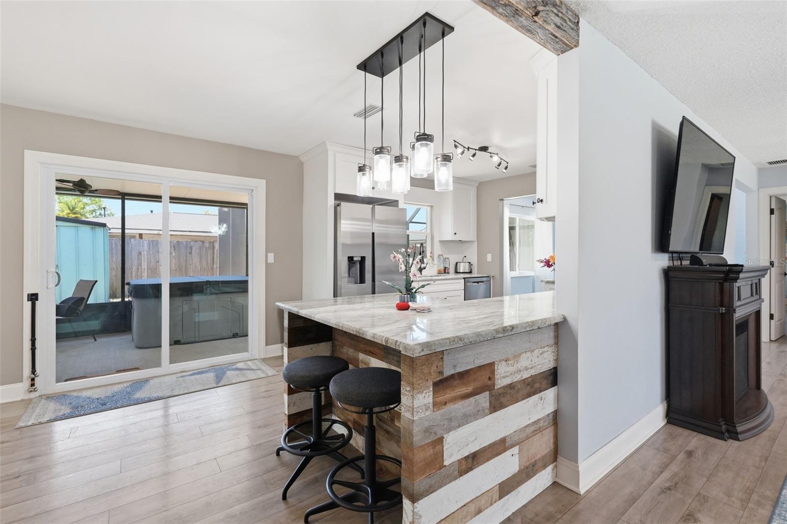 Image 16 of 49 For 9276 79th Avenue