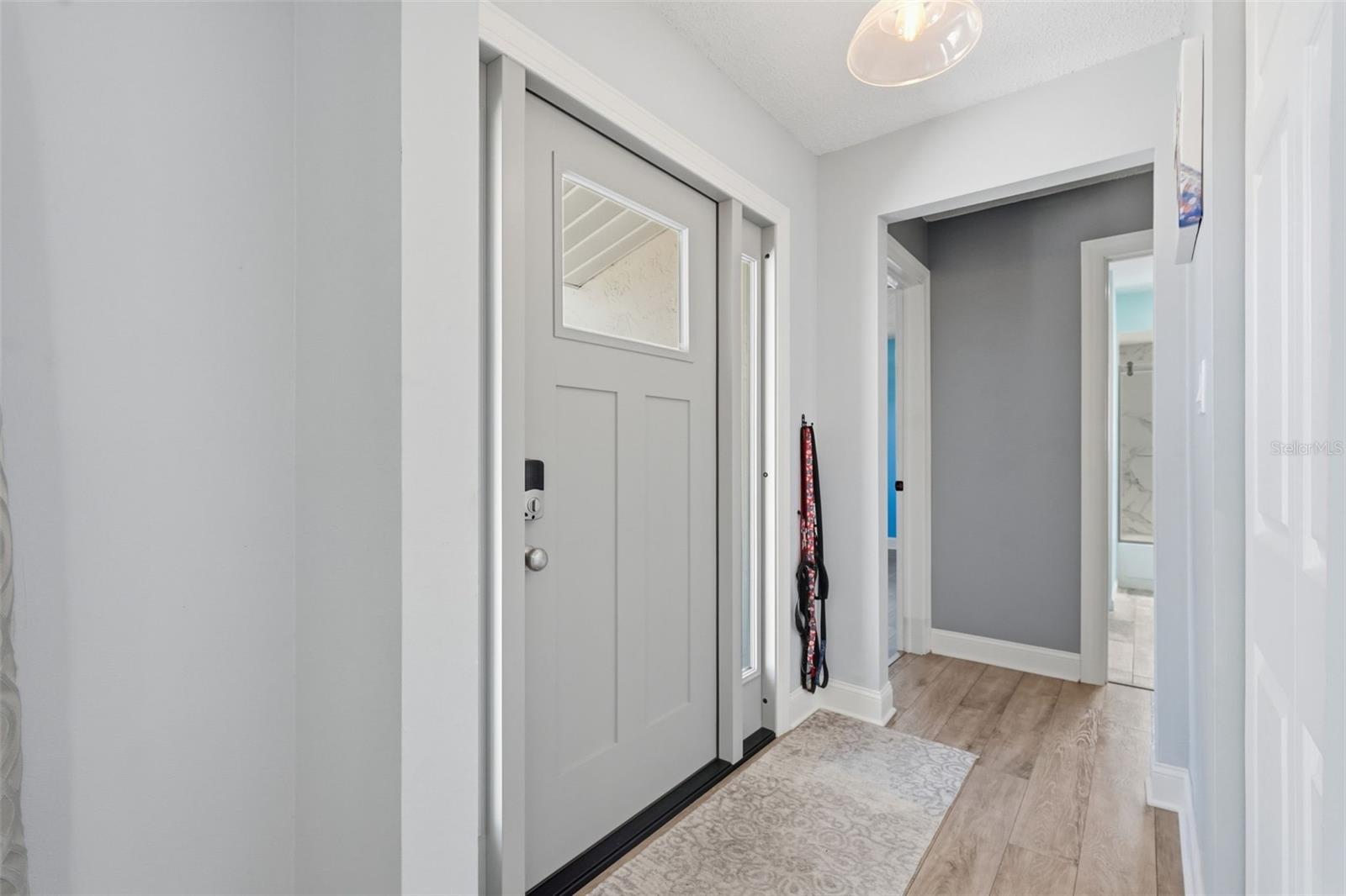 Image 7 of 49 For 9276 79th Avenue