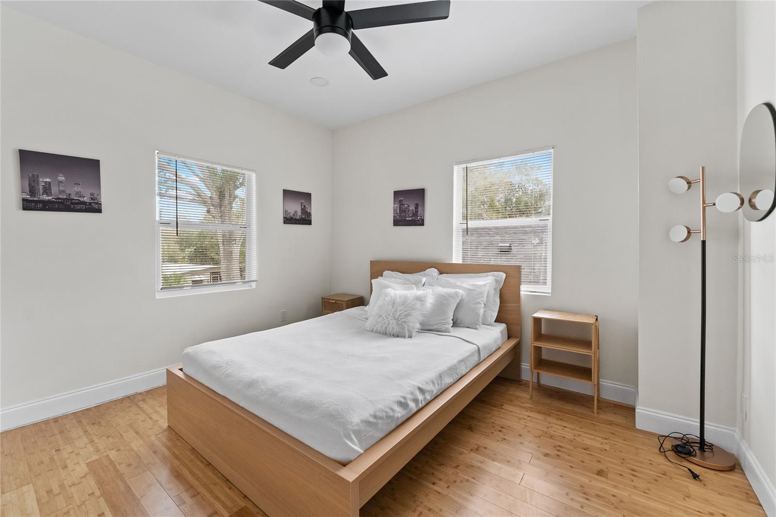 Image 20 of 43 For 680 25th Avenue S