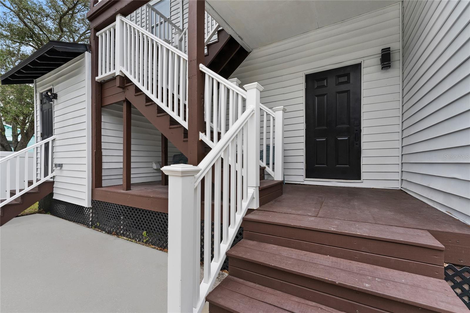 Image 34 of 43 For 680 25th Avenue S