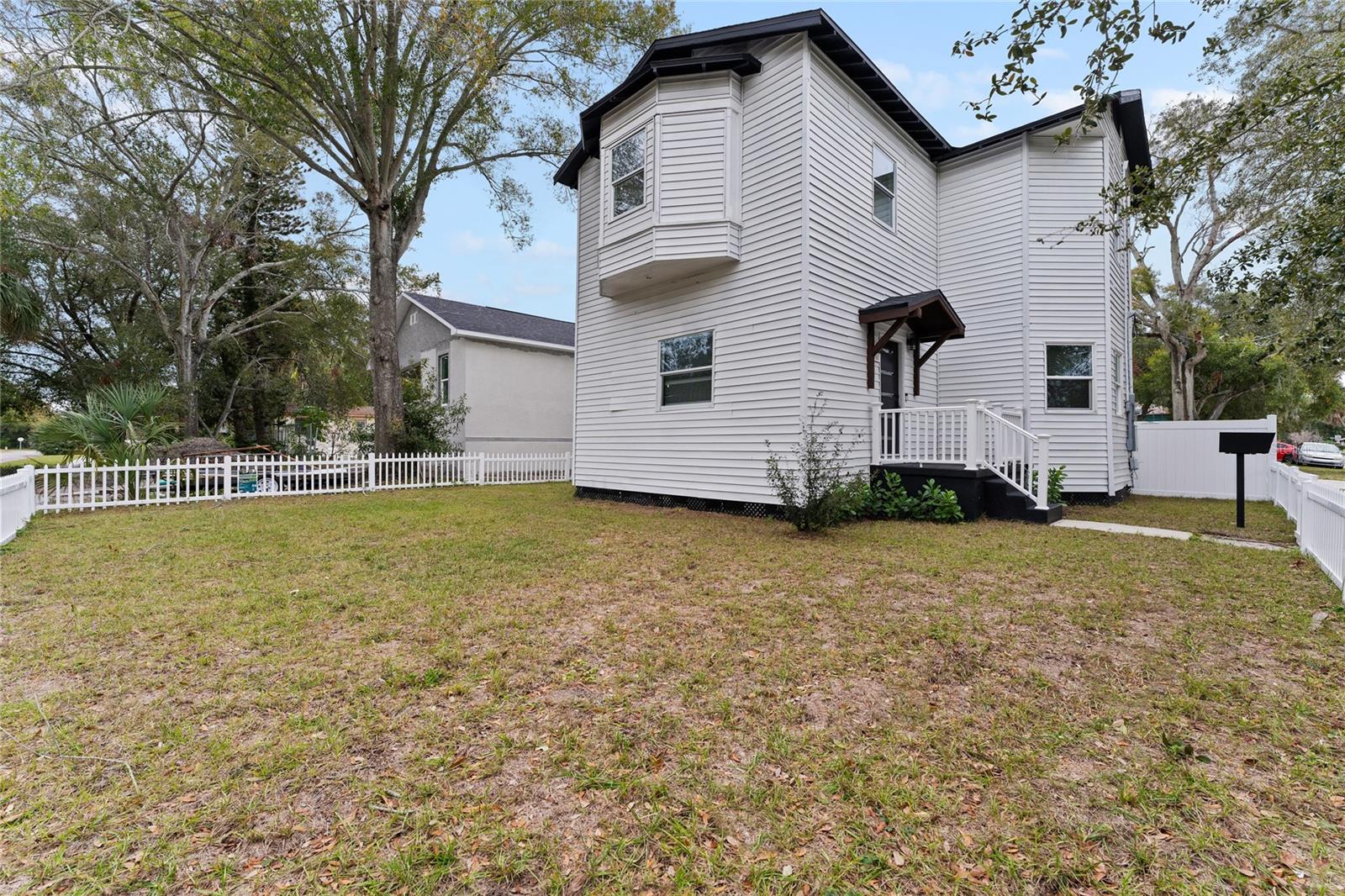 Image 41 of 43 For 680 25th Avenue S