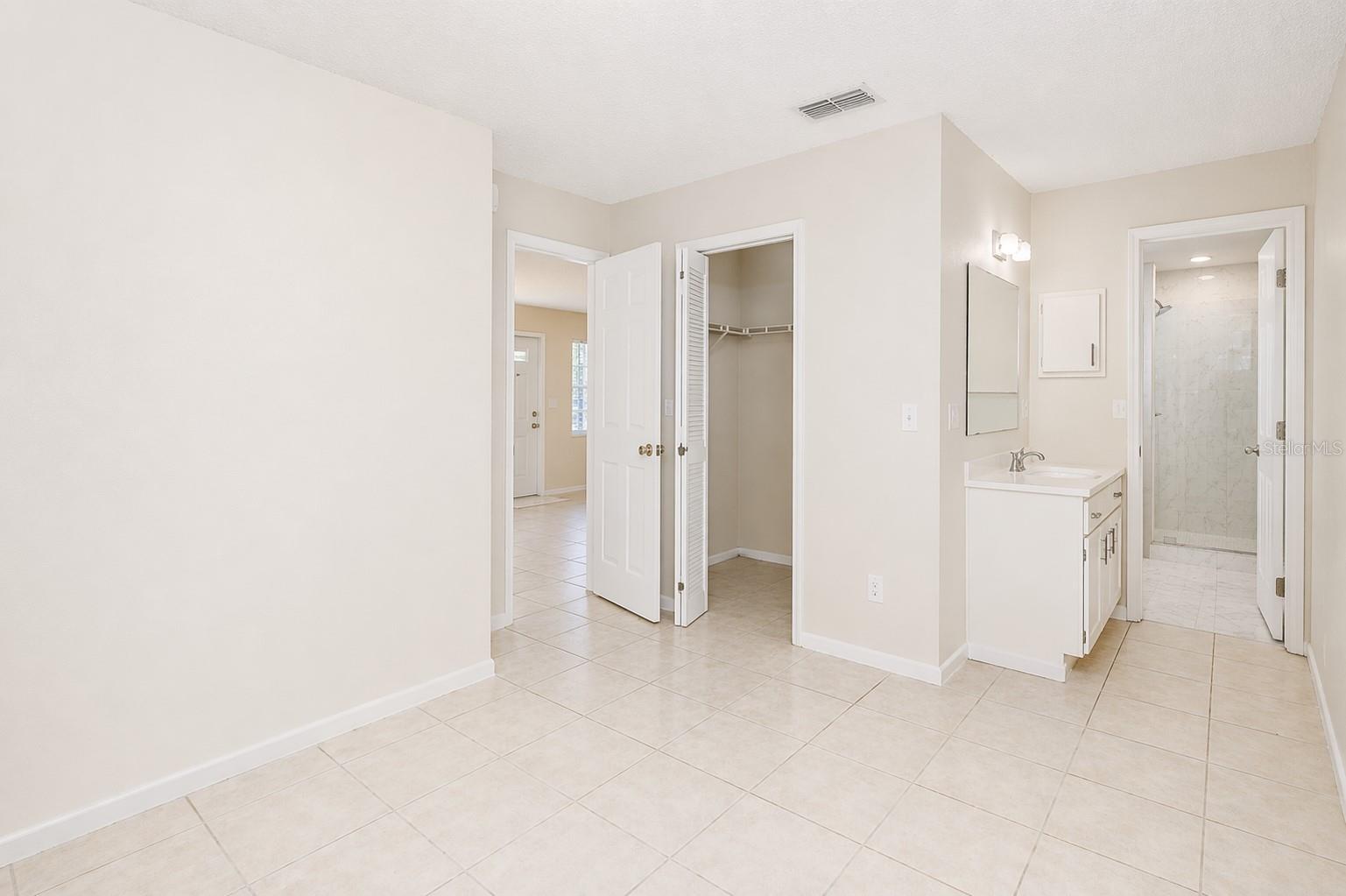 Image 4 of 8 For 3141 Huron Avenue B