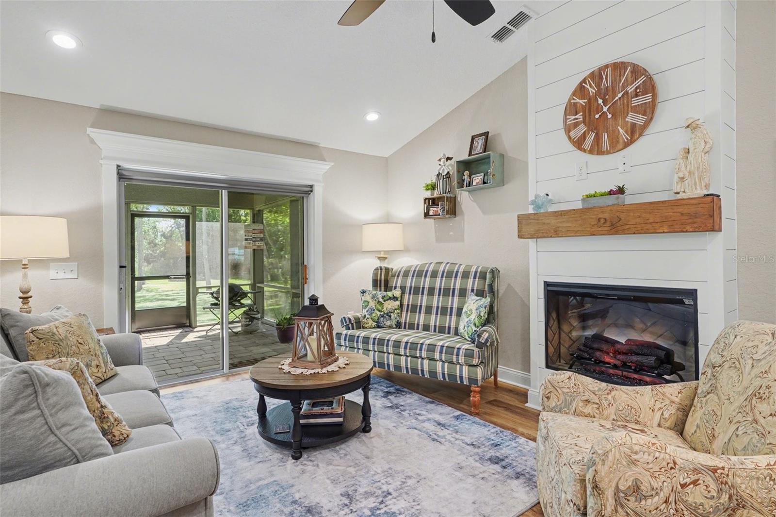 Image 3 of 14 For 7405 Park Byrd Road