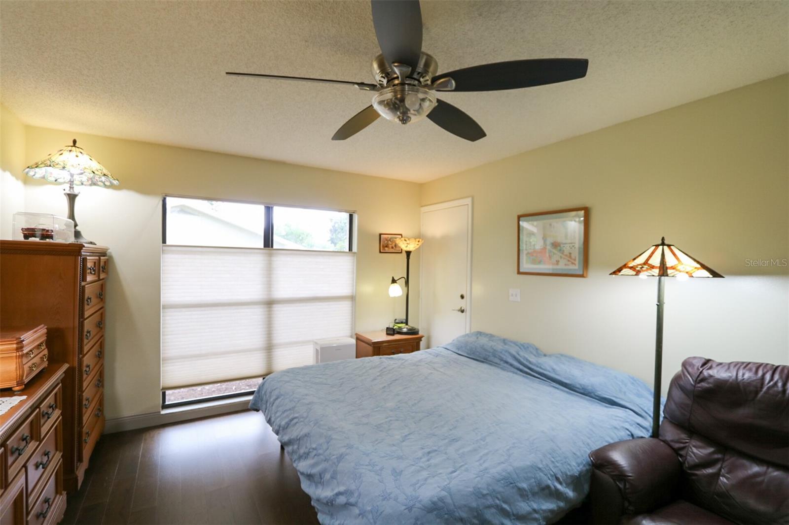 Image 12 of 26 For 323 Knottwood Court 1