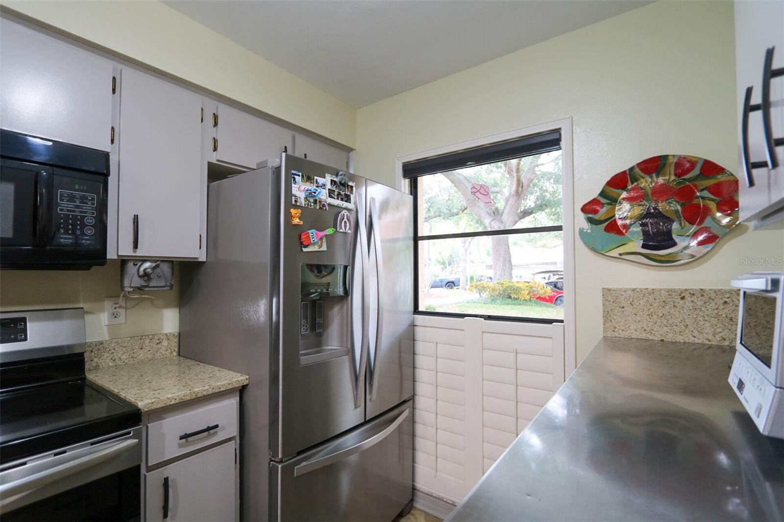 Image 7 of 26 For 323 Knottwood Court 1