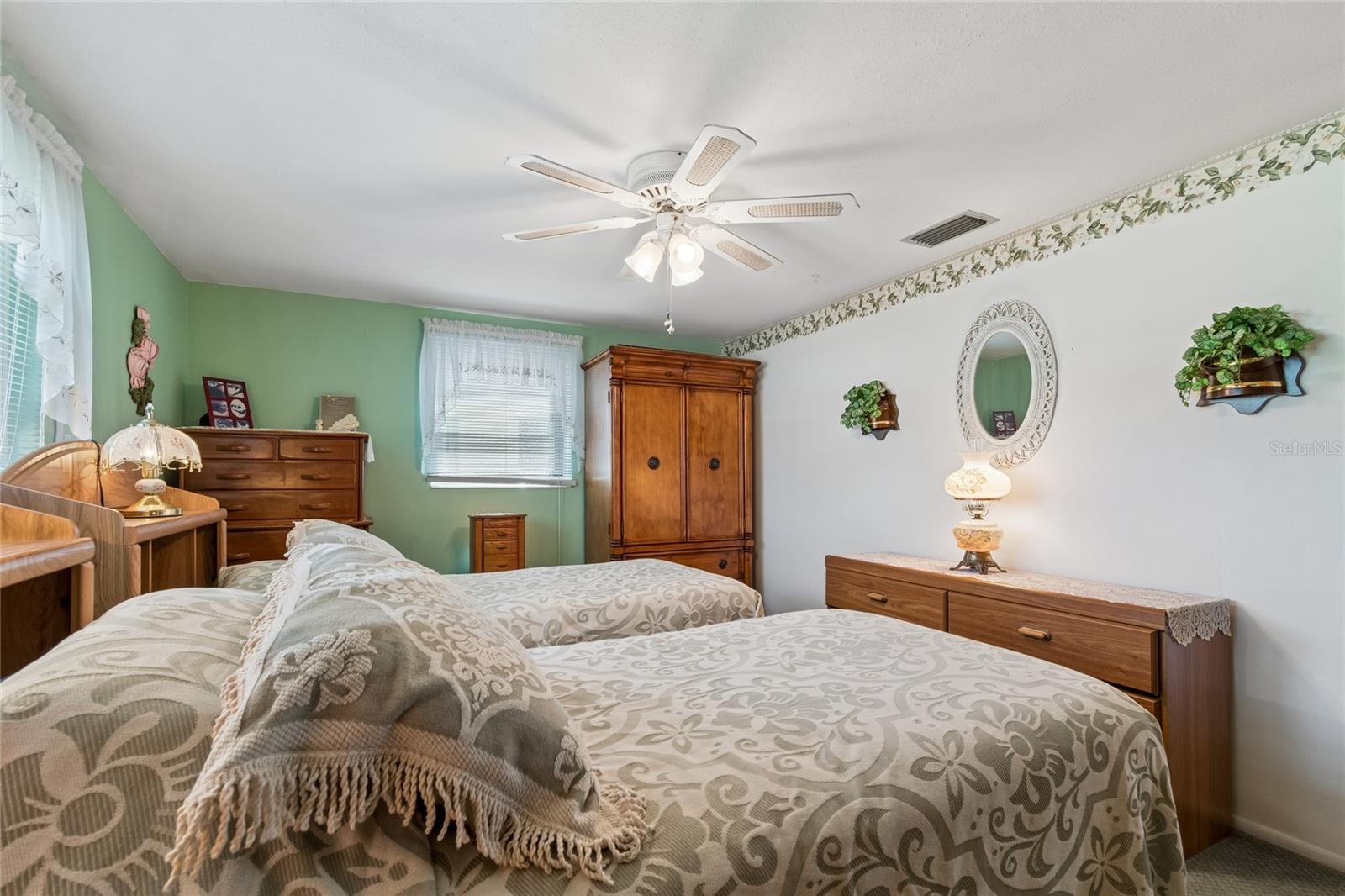 Image 26 of 43 For 5810 Friedly Avenue