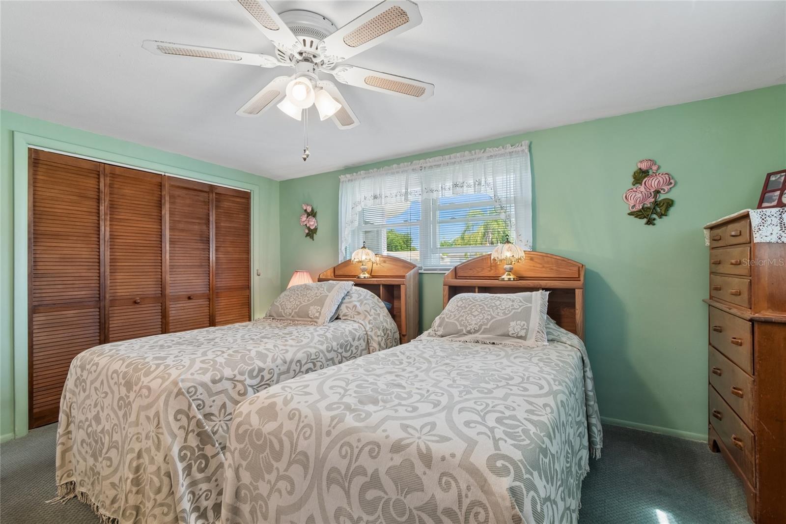 Image 27 of 43 For 5810 Friedly Avenue