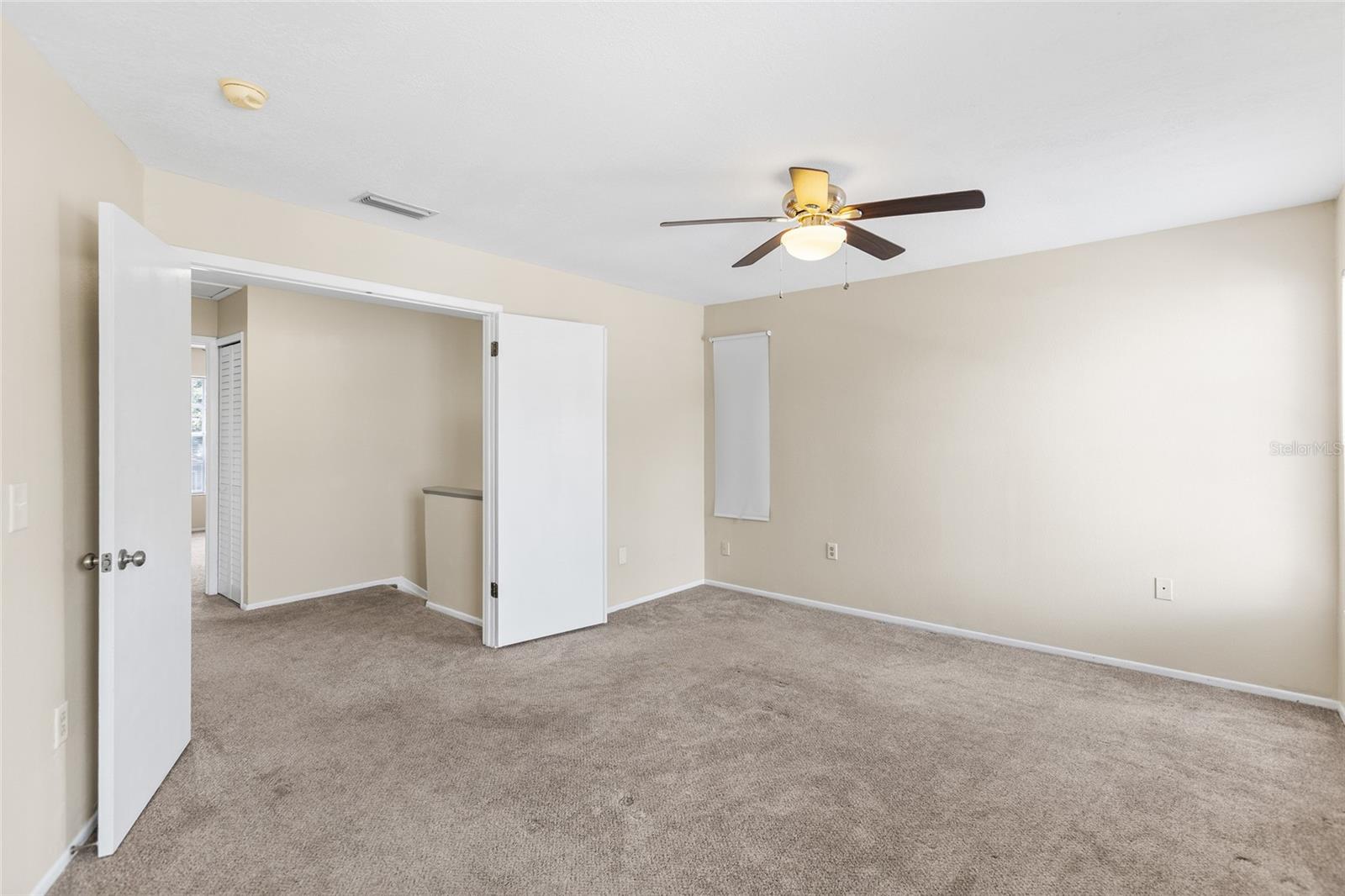 Image 19 of 37 For 7608 Willow Park Drive
