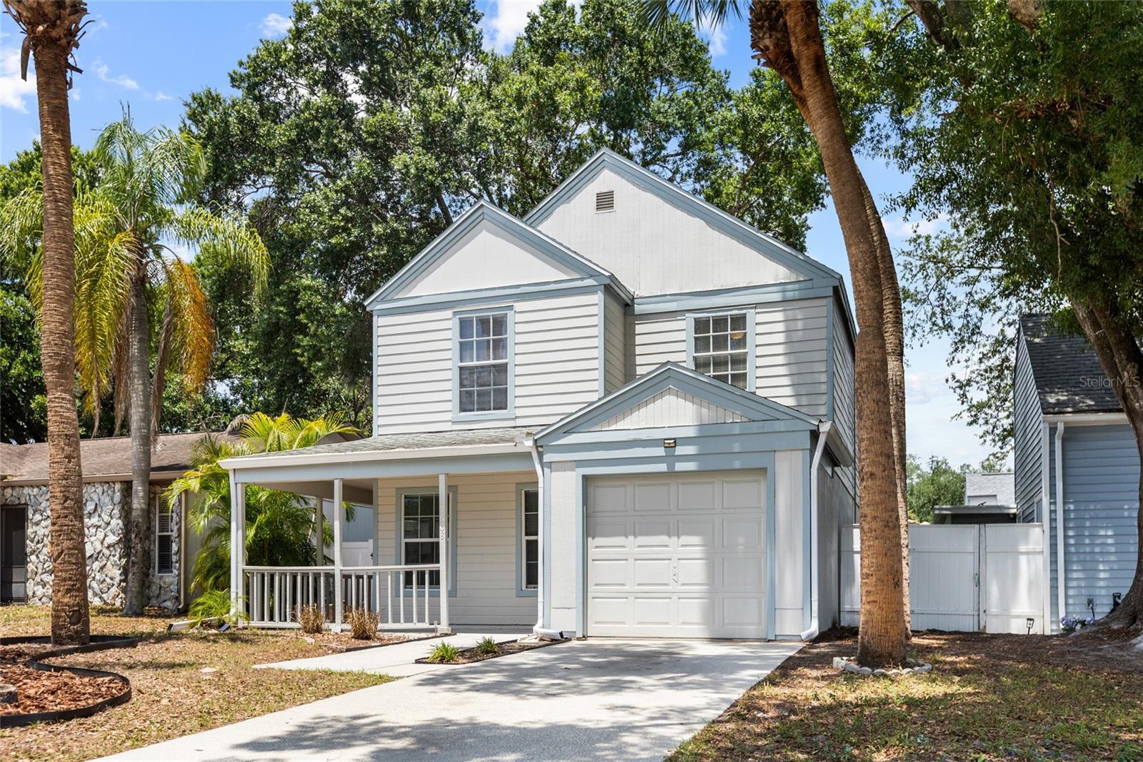 Image 3 of 37 For 7608 Willow Park Drive