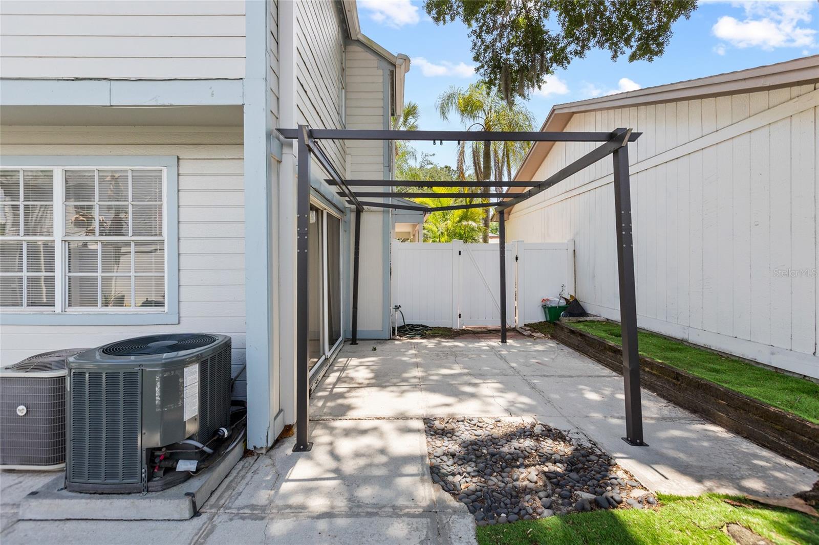 Image 33 of 37 For 7608 Willow Park Drive