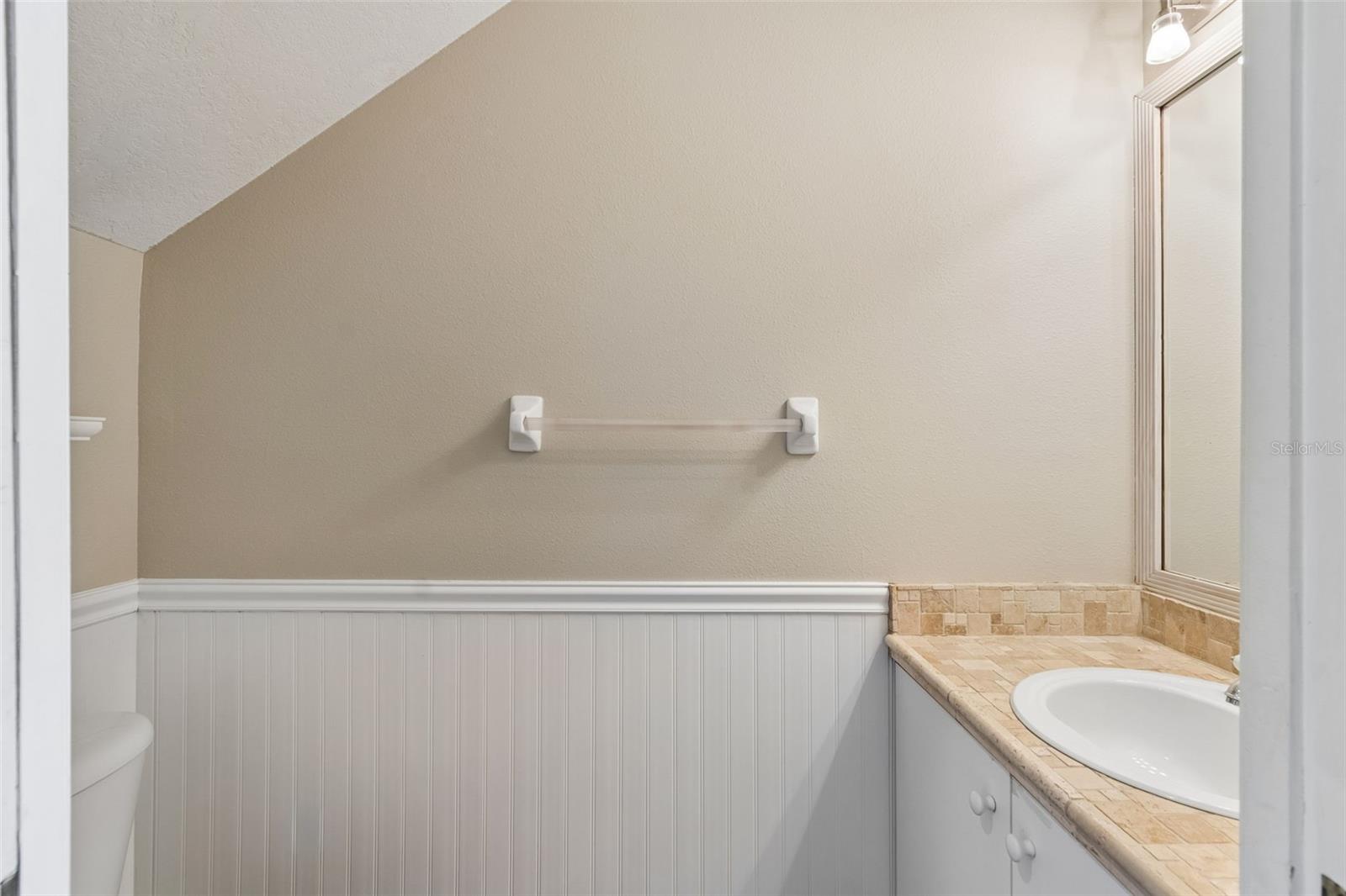 Image 19 of 64 For 18529 Pebble Lake Court
