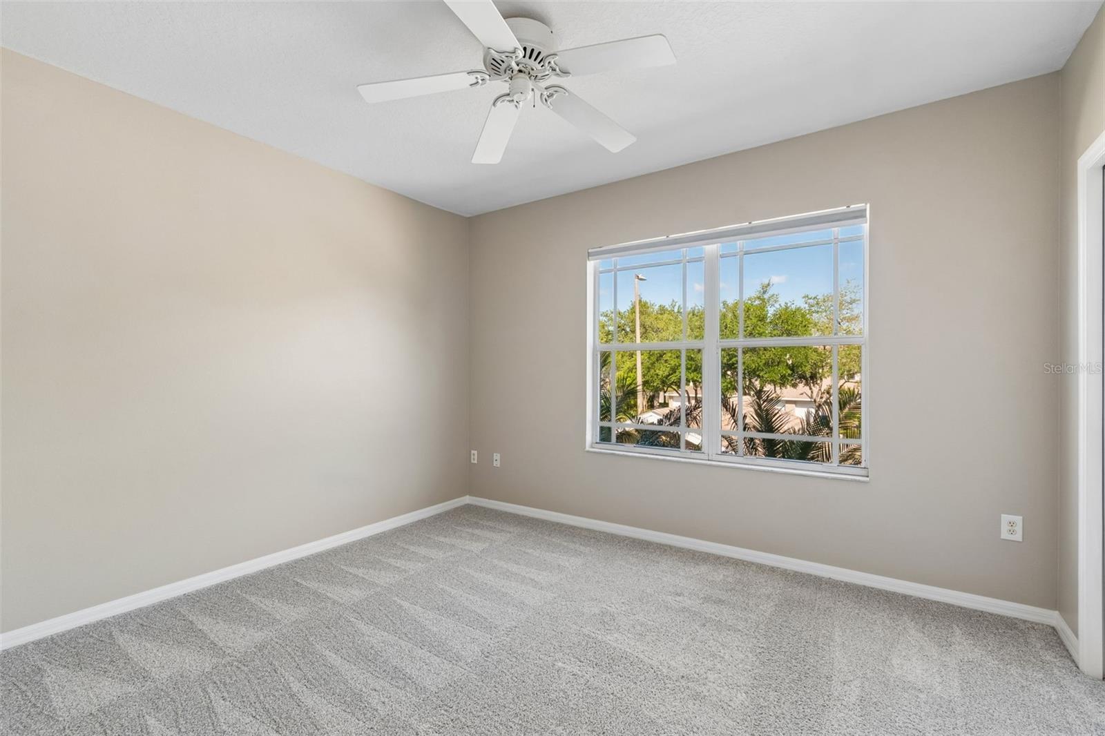 Image 35 of 64 For 18529 Pebble Lake Court