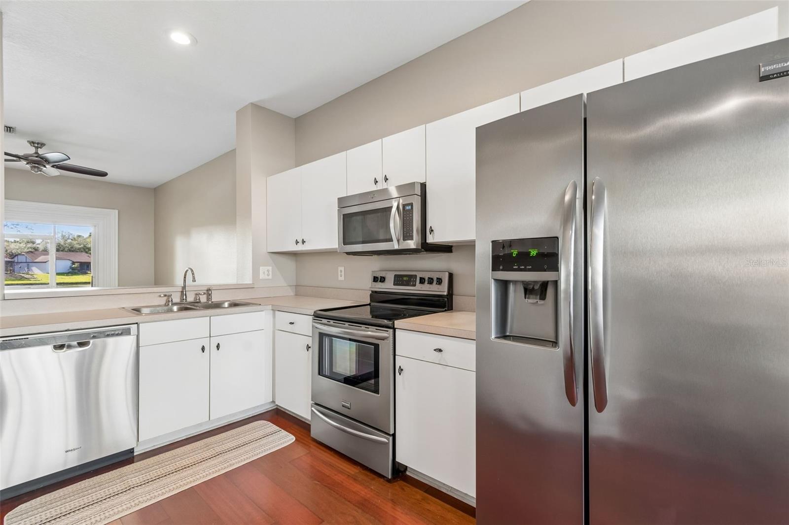 Image 8 of 64 For 18529 Pebble Lake Court
