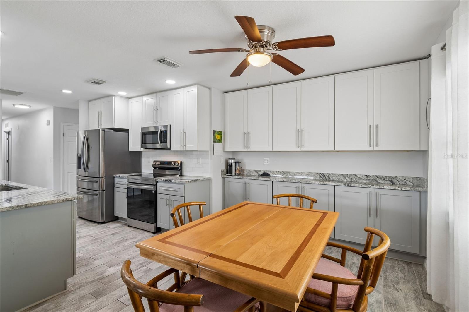 Image 10 of 50 For 5440 Leahy Lane