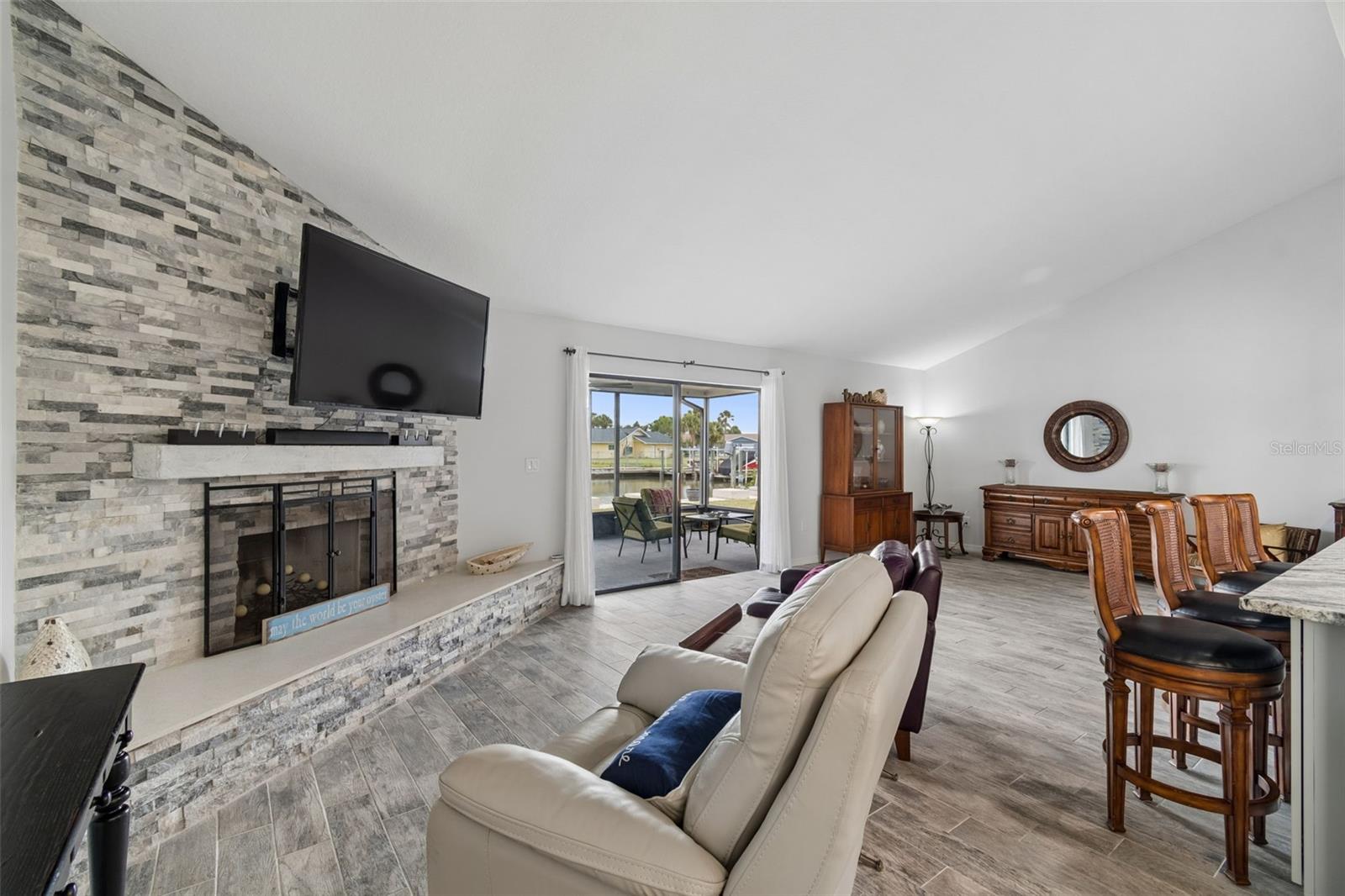 Image 13 of 50 For 5440 Leahy Lane