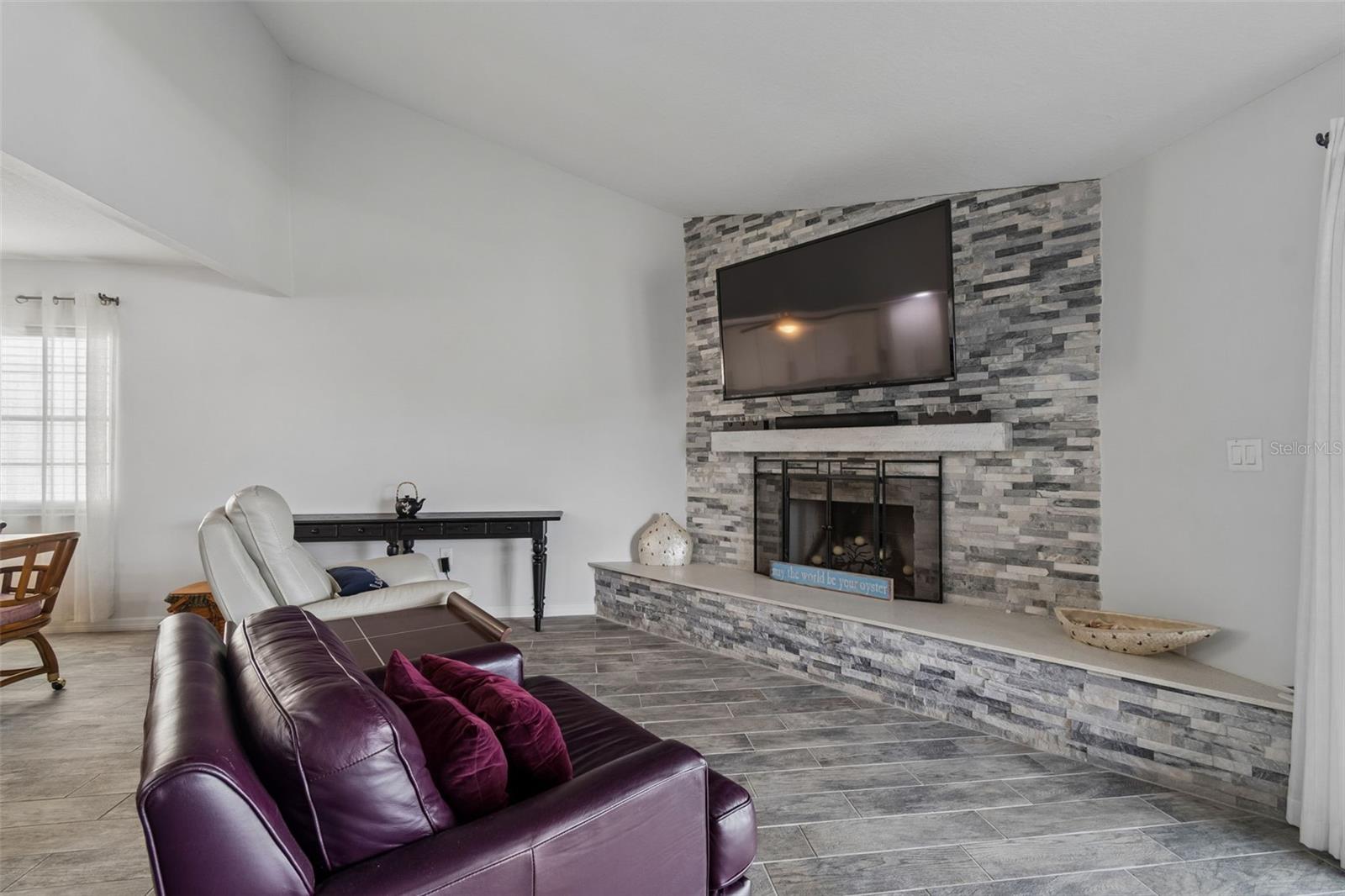 Image 14 of 50 For 5440 Leahy Lane