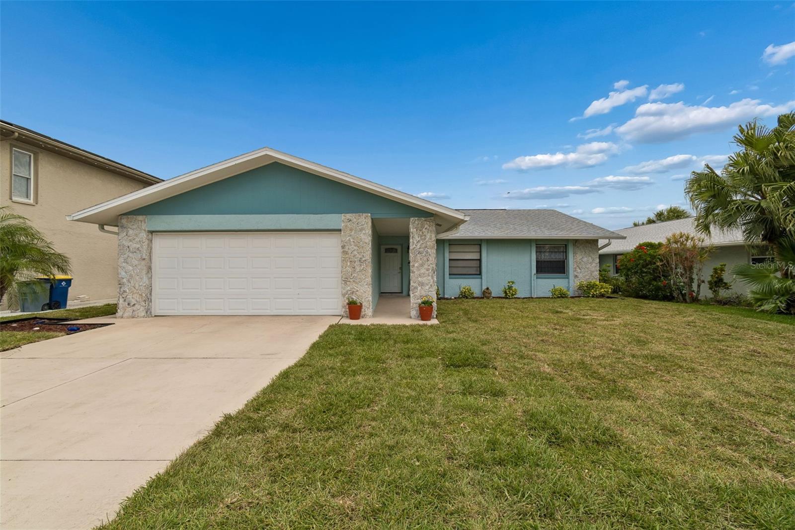 Image 3 of 50 For 5440 Leahy Lane