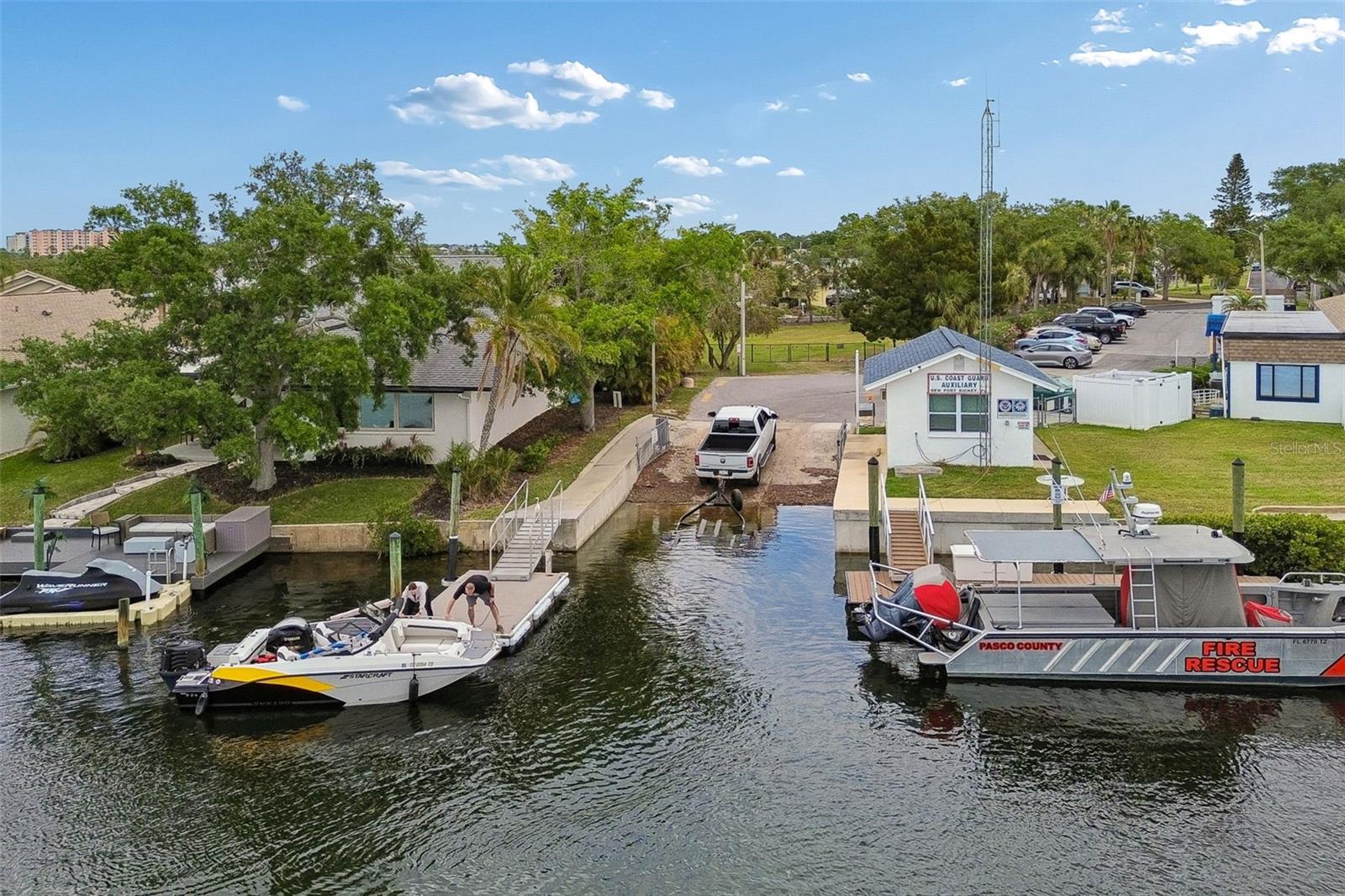 Image 40 of 50 For 5440 Leahy Lane