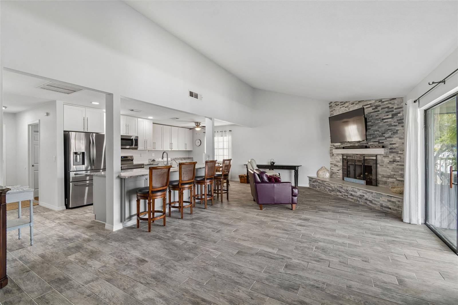 Image 7 of 50 For 5440 Leahy Lane