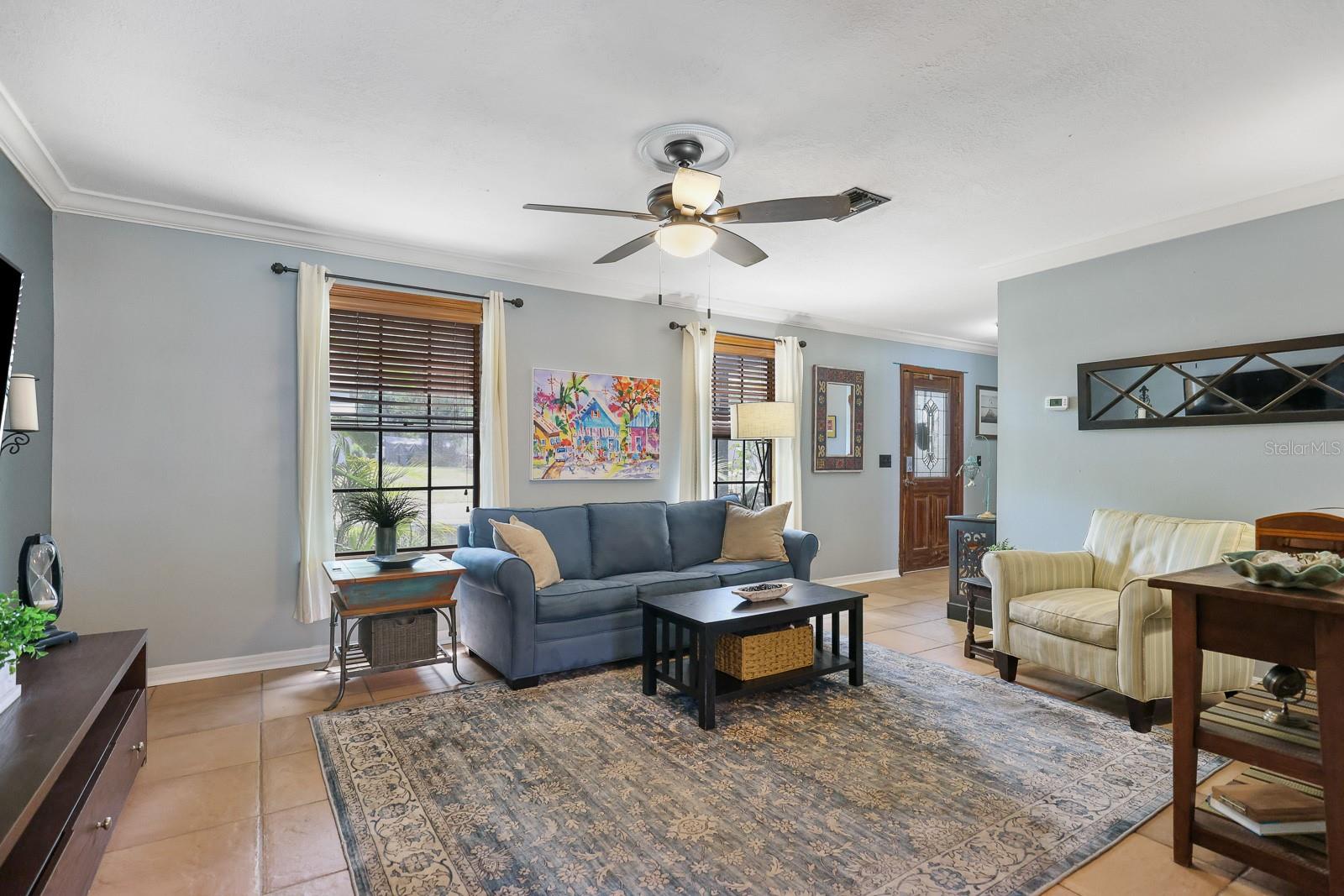 Image 10 of 79 For 314 Bloomingfield Drive