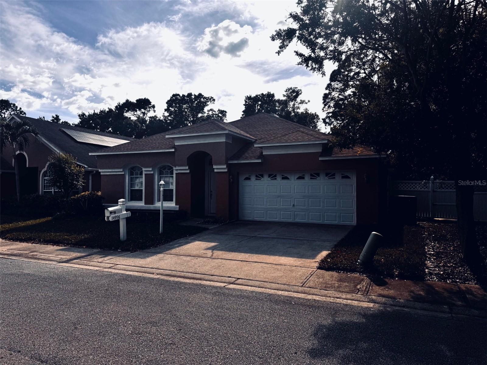 Image 3 of 49 For 14996 Hidden Oaks Circle