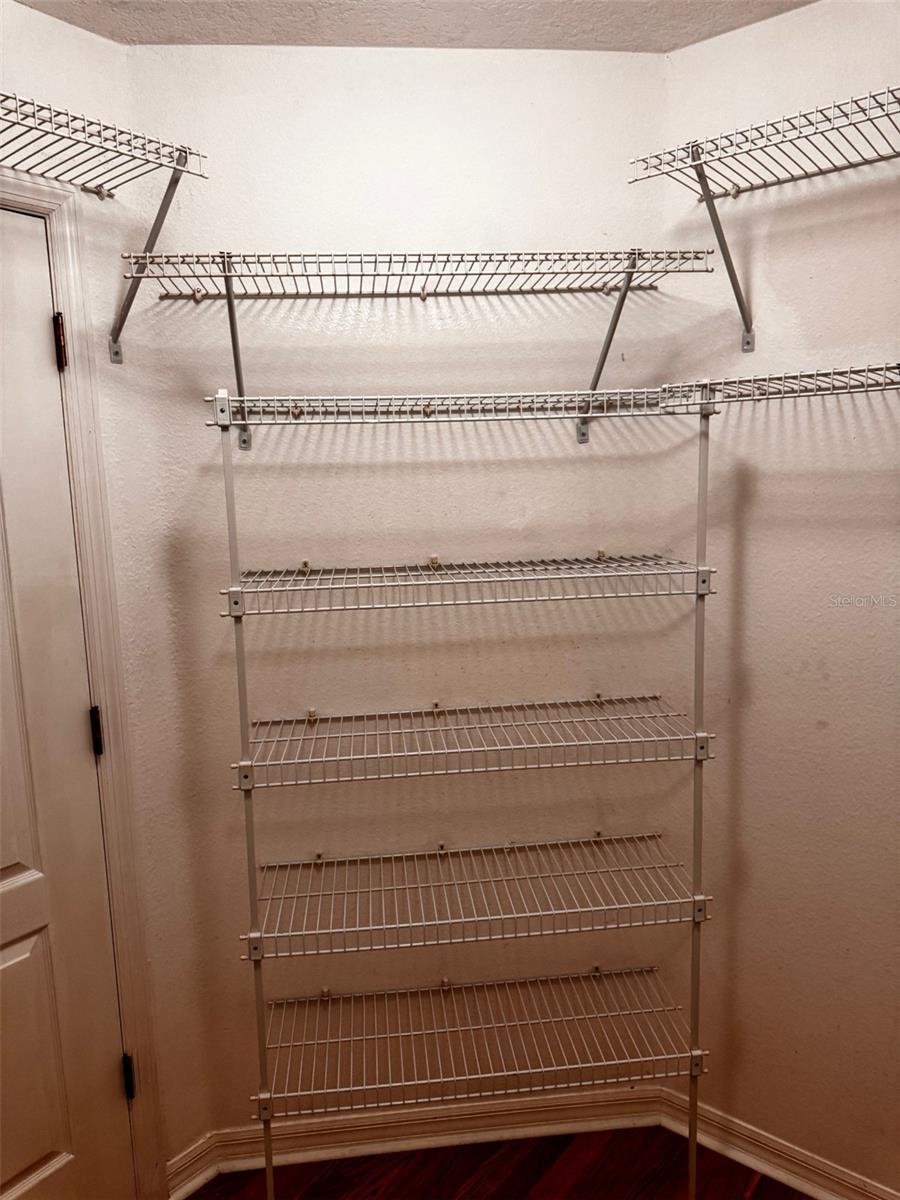 Image 43 of 49 For 14996 Hidden Oaks Circle