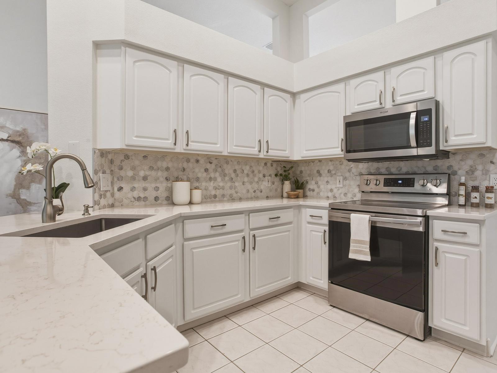 Image 19 of 45 For 18220 Stillwell Lane
