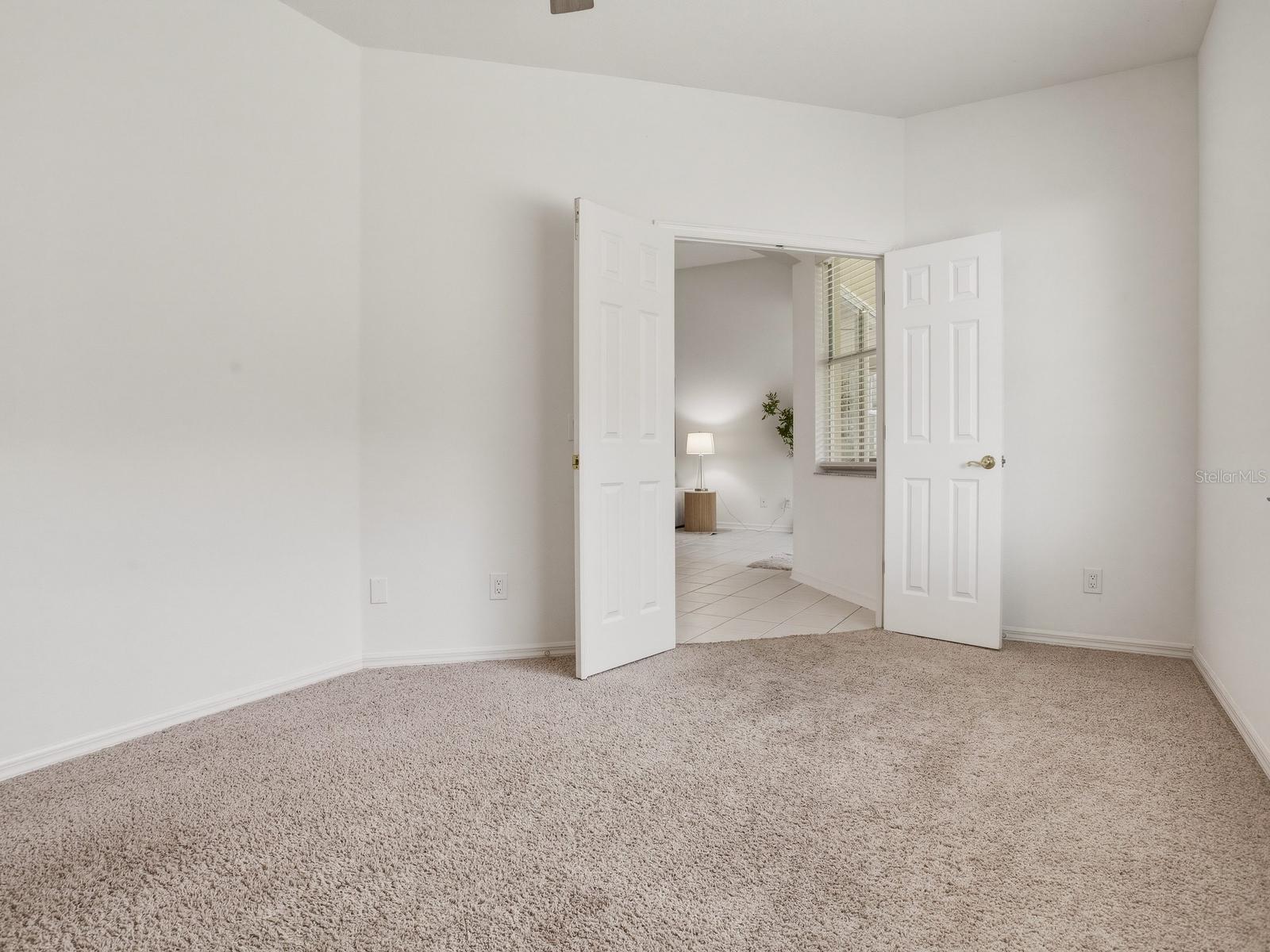 Image 21 of 45 For 18220 Stillwell Lane