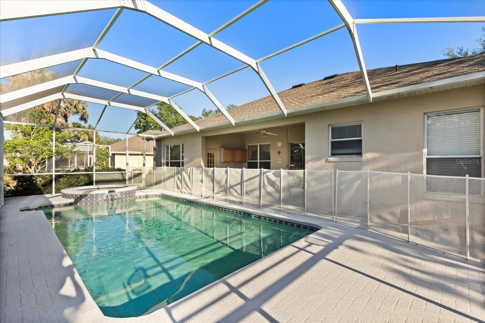 Image 18 of 25 For 19027 Dove Creek Drive