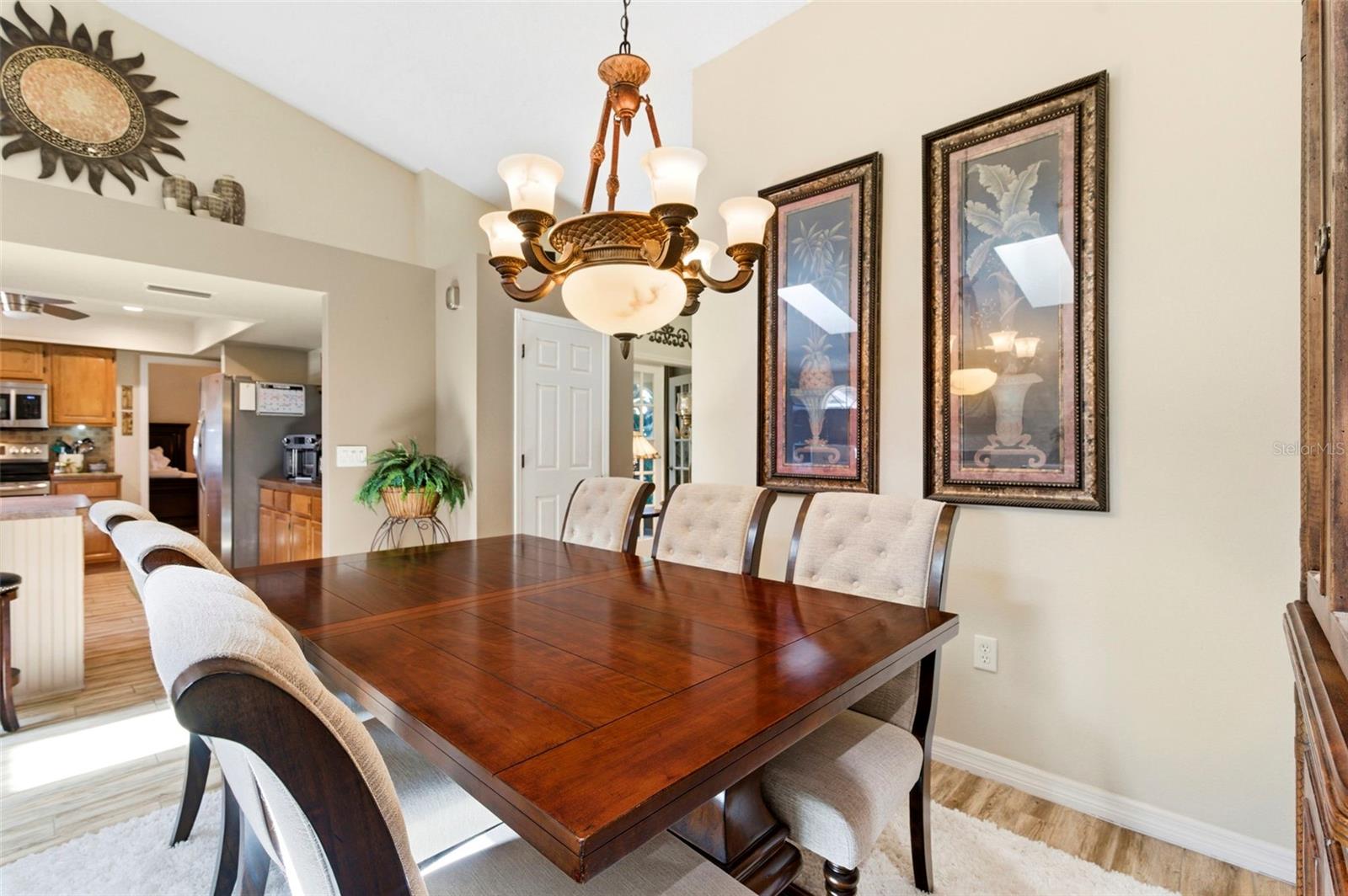 Image 14 of 52 For 5226 Saltamonte Drive