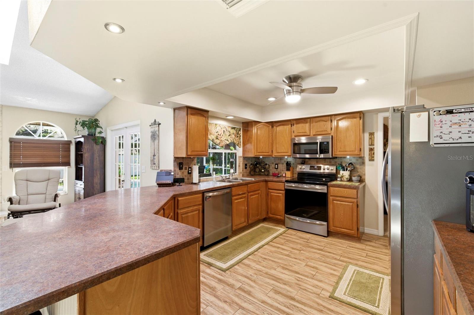 Image 16 of 52 For 5226 Saltamonte Drive