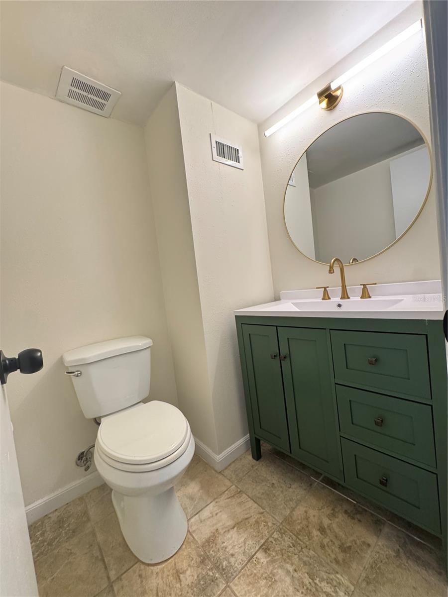 Image 12 of 32 For 4201 La Dega Court