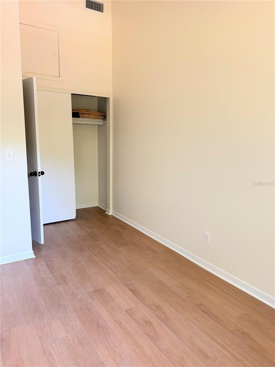 Image 14 of 32 For 4201 La Dega Court