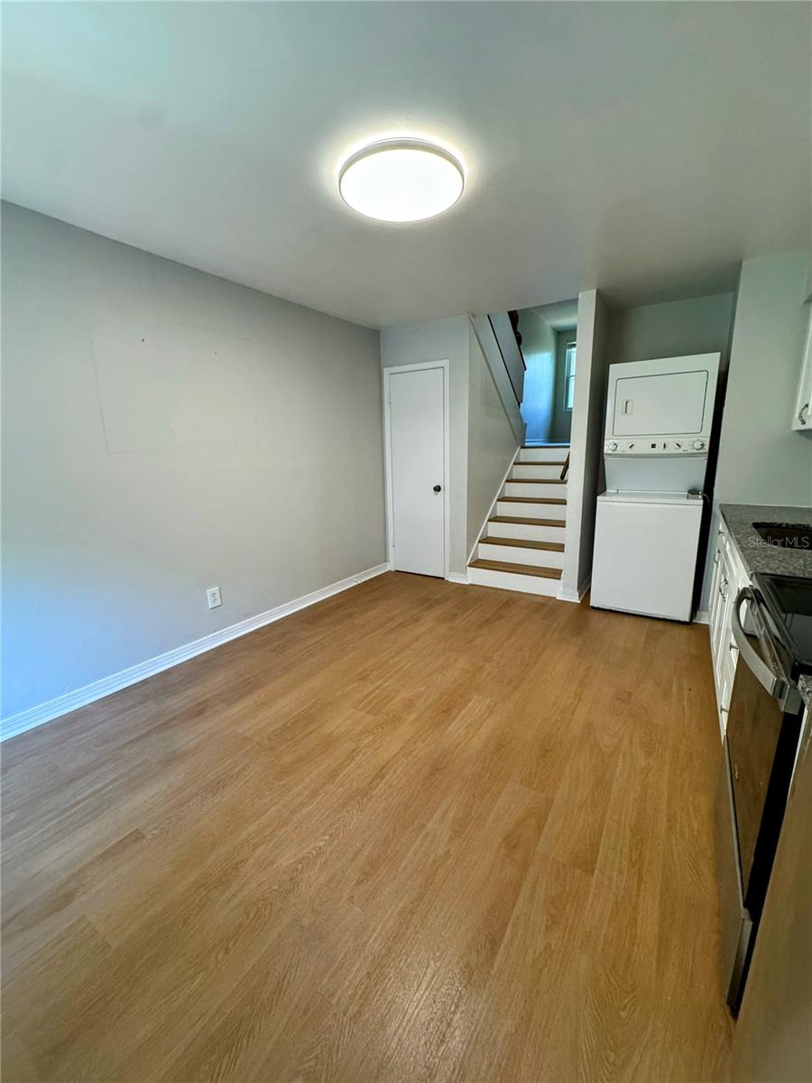 Image 21 of 32 For 4201 La Dega Court