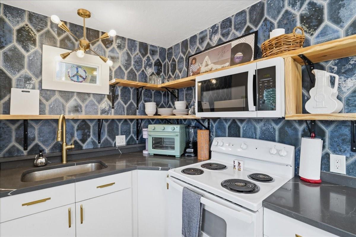 Image 32 of 90 For 130 86th Terrace