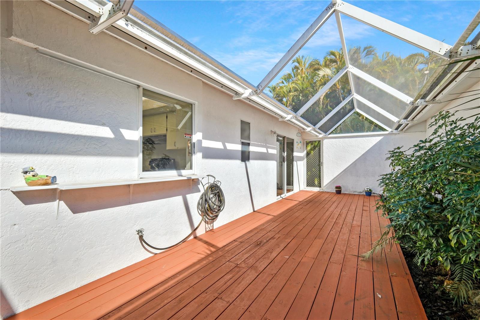 Image 19 of 24 For 13745 Downing Lane S-2