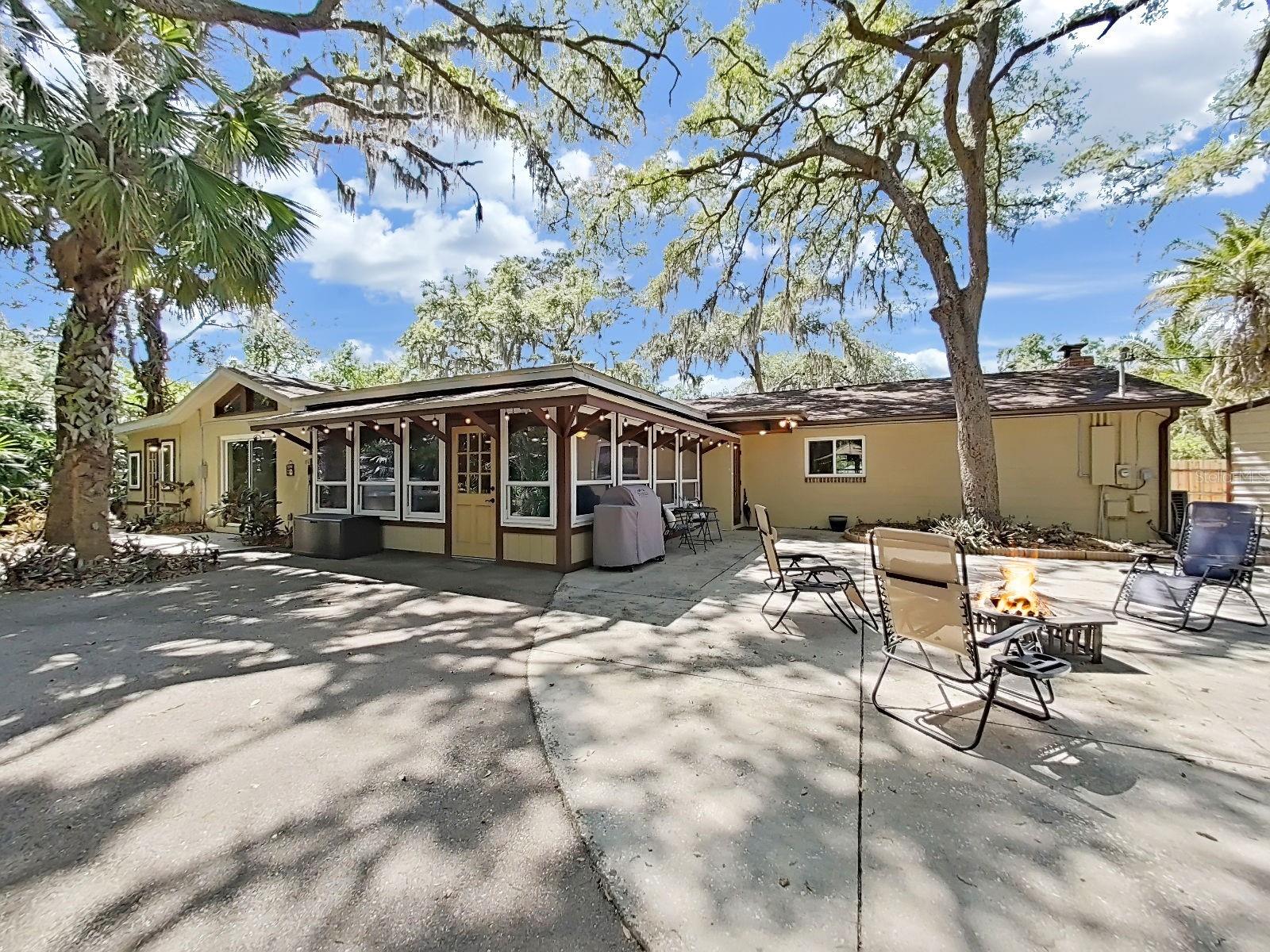 Listing photo id 46 for 18835 Tracer Drive